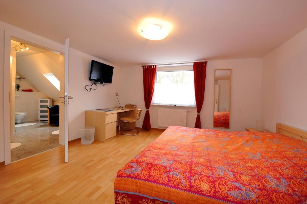 Gaestehaus Perrin Bliesmengen-Bolchen Kamer foto