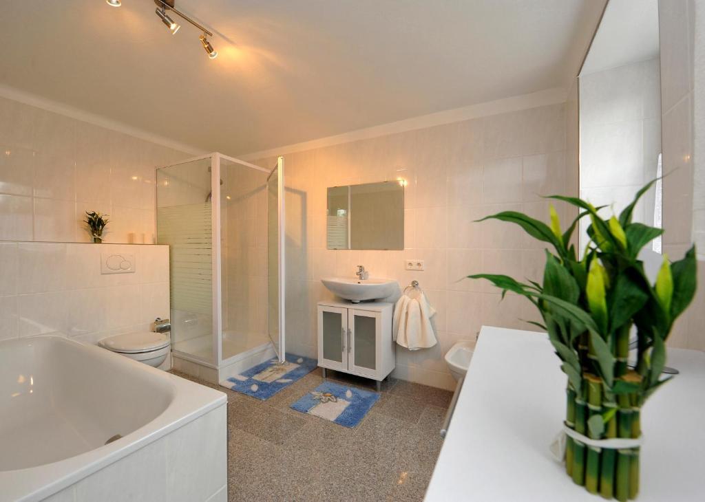 Gaestehaus Perrin Bliesmengen-Bolchen Kamer foto
